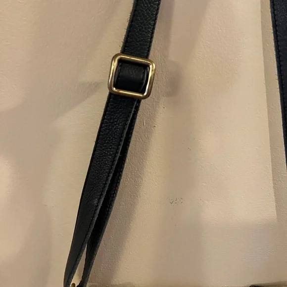 Navy Blue Roots Purse - Picture 3 of 12